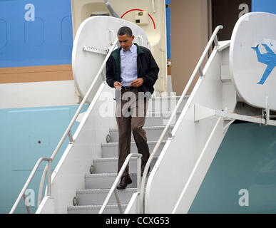 May 2, 2010 - New Orleans, Louisiana; USA - President BARACK OBAMA arrives at the Louis Armstrong International Airport as The President prepares to tour the Gulf Coast today to view the Oil Spill. Copyright 2010 Jason Moore. Stock Photo