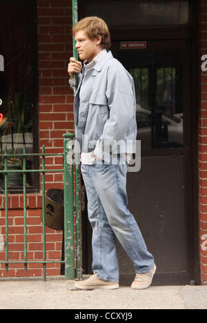 Actor MICHAEL C. HALL on the set of his new film 'East Fifth Bliss' held in the East Village. Stock Photo