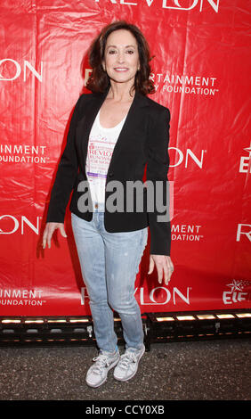 LILLY TARTIKOFF attends the 13th Annual EIF Revlon Run/ Walk  For Women held in Times Square. Stock Photo