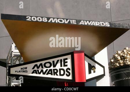 June 1, 2008 - Hollywood, California, U.S. - I13358CHW.THE ''2008 MTV MOVIE AWARDS''  - ARRIVALS .GIBSON AMPHITHEATRE, UNIVERSAL Hollywood, CA  .06/01/08.MTV MOVIE AWARDS 2008 (Credit Image: Â© Clinton Wallace/Globe Photos/ZUMAPRESS.com) Stock Photo