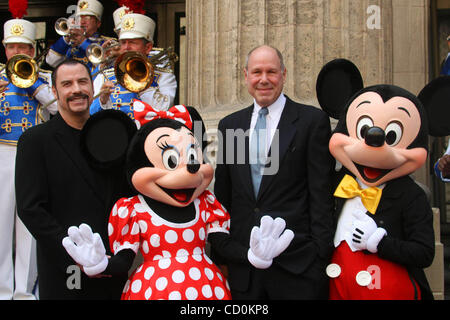 Apr. 25, 2008 - Hollywood, California, U.S. - I13321CHW.MICHAEL D. EISNER STAR CEREMONY ON THE HOLLYWOOD BLVD WALK OF FAME.EL CAPITAN THEATRE, HOLLYWOOD, CALIFORNIA 04-25-2008.JOHN TRAVOLTA AND MICHAEL D. EISNER WITH MINNIE MOUSE AND MICKEY MOUSE (Credit Image: Â© Clinton Wallace/Globe Photos/ZUMAPR Stock Photo