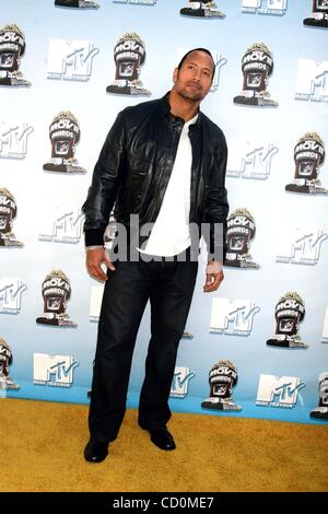 June 1, 2008 - Hollywood, California, U.S. - I13358CHW.THE ''2008 MTV MOVIE AWARDS''  - ARRIVALS .GIBSON AMPHITHEATRE, UNIVERSAL Hollywood, CA  .06/01/08.DWAYNE ''THE ROCK'' JOHNSON.(Credit Image: Â© Clinton Wallace/Globe Photos/ZUMAPRESS.com) Stock Photo