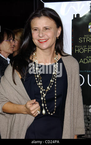 Nov. 18, 2008 - Hollywood, California, U.S. - I138762PR.''DOUBT'' SPECIAL SCREENING AT ACADEMY OF MOTION PICTURE ARTS AND SCIENCES, BEVERLY HILLS CA 11-18-2008.  - -   TRACEY ULLMAN(Credit Image: Â© Phil Roach/Globe Photos/ZUMAPRESS.com) Stock Photo