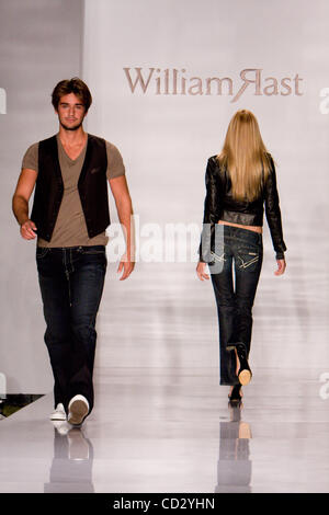 model walking the runway wearing William Rast Fall 2008 collection at Funshion: Fashion Week Miami Beach , William Rast is founded by Justin Timberlake Stock Photo