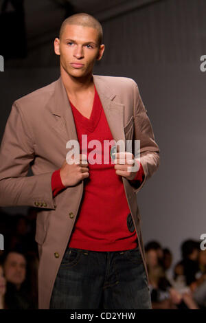 model walking the runway wearing William Rast Fall 2008 collection at Funshion: Fashion Week Miami Beach , William Rast is founded by Justin Timberlake Stock Photo