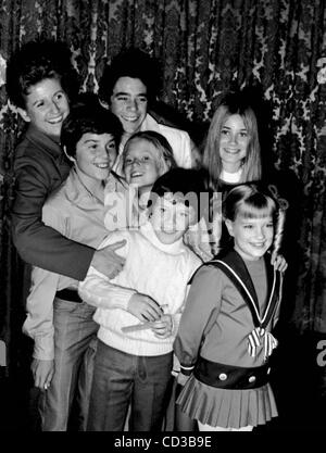 SUSAN OLSEN EVE PLUMB MAUREEN MCCORMICK FLORENCE HENDERSON BARRY Stock ...