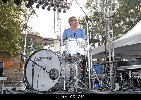 Sep 26, 2008 - Austin, Texas; USA - Drummer JASON HAMMEL of the band Mates of the States performs live as part of the 2008 Austin City Limits Music Festival that took place at Zilker Park located in Austin.  The three day multi-stage festival with eight stages attracted thousands of music fan to see Stock Photo