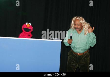Oct. 13, 2008 - New York, New York, U.S. - THE NEW FISHER-PRICE ELMO LIVE DOLL  IS INTRODUCED AT TOYS R US WITH A STORYTELLING SESSION AND SING-A-LONG FOR THE KIDS BY ELMO AND GORDON OF SESAME STREET , TIMES SQUARE IN NEW YORK New York   10-13-2008.       2008.ELMO AND GORDON OF SESAME STREET.K60012 Stock Photo