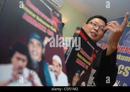 Intelegent observer expert  WAWAN H PURWANTO launch his book on title 'Controvertion of    Amrozi and friend' in Jakarta, Indonesia.October 30.2008.Everything is in place for the    three men sentenced to death over the 2002 Bali bombings to be executed as early as    Saturday morning, a senior Indo Stock Photo