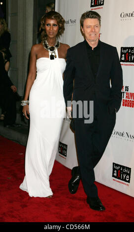 Nov 13, 2008 - New York, NY, USA - Model IMAN and singer DAVID BOWIE at the arrivals for the Keep A Child Alive's 5th Annual Black Ball held at the Hammerstein Ballroom. (Credit Image: © Nancy Kaszerman/ZUMA Press) Stock Photo