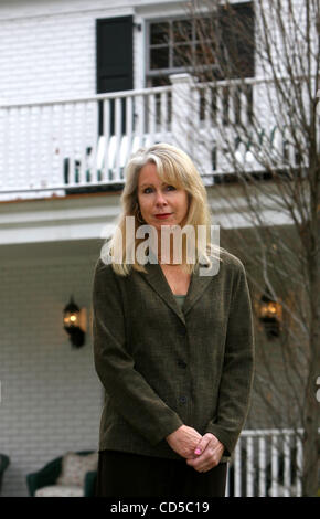 BONNIE MCENEANEY, author of 'Messages: Signs, Visits and Premonitions from Loved Ones Lost on 9/11'  at her home in New Canaan, Connecticut. where she lived with her late husband Eamon, who worked at Cantor Fitzgerald on the 105th floor of the North Tower and died in the attacks on the World Trade C Stock Photo