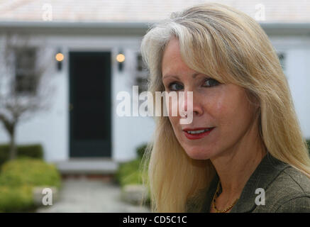 BONNIE MCENEANEY, author of 'Messages: Signs, Visits and Premonitions from Loved Ones Lost on 9/11'  at her home in New Canaan, Connecticut. where she lived with her late husband Eamon, who worked at Cantor Fitzgerald on the 105th floor of the North Tower and died in the attacks on the World Trade C Stock Photo