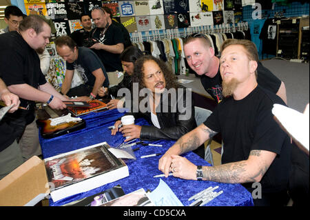 Apr 19, 2008 - Mountain View, California, USA - The heavy metal band Metallica officially launched Record Store Day, with an in-store signing and fan meet and greet at Rasputin Music in Mountain View, California, the band's first in-store appearance in nearly a decade. PICTURED: JAMES HETFIELD and K Stock Photo