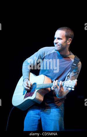 Aug 24, 2008 - San Francisco, California, USA - Musician JACK JOHNSON performs live as part the first annual Outside Lands Music and Arts Festival. The three day festival that is taking place at the Golden Gate Park will attract thousands of music fans to see a variety of artists on multiple stages. Stock Photo