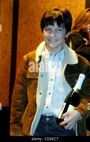 Oct. 28, 2003 - New York, New York, U.S. - K33759RM.AFTER PARTY FOR THE NEW CAST MEMBERS OF THE PLAY ''NINE''..BRYANT PARK HOTEL,NEW YORK New York..10/28/2003..   /     2003.DANIEL MANCHE(Credit Image: Â© Rick Mackler/Globe Photos/ZUMAPRESS.com) Stock Photo