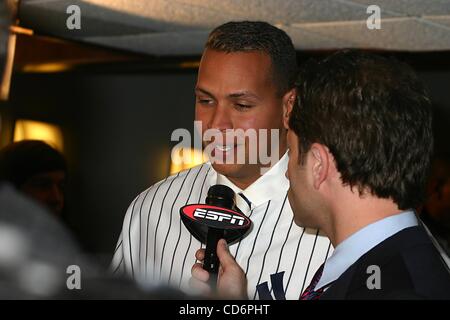 Feb. 17, 2004 - New York, New York, U.S. - K35646ML.PRESS CONFERENCE TO ANNOUNCE THE NEW ADDITION (ALEX RODRIGUEZ) TO THE YANKEE LINE-UP AT YANKEE STADIUM IN THE BRONX, NEW YORK New York .02/17/2004 .   /     2004.ALEX RODRIGUEZ(Credit Image: Â© Mitchell Levy/Globe Photos/ZUMAPRESS.com) Stock Photo