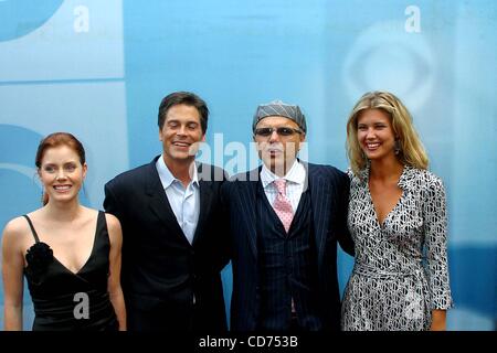 May 19, 2004 - New York, New York, U.S. - K37411RM.2004-2005 CBS UPFRONT PARTY..TAVERN ON THE GREEN , NEW YORK New York..05/19/2004.   /     2004.ROB LOWE, SARAH LANCASTER, JOE PANTOLIANO AND.AMY ADAMS(Credit Image: Â© Rick Mackler/Globe Photos/ZUMAPRESS.com) Stock Photo