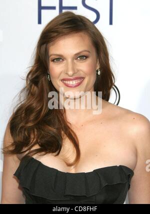 Vinessa Shaw at the Los Angeles Premiere of "Red Eye" held at the Mann