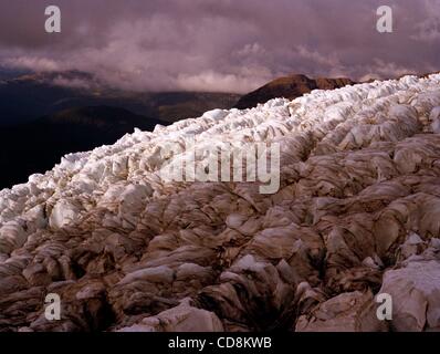 Nov 21, 2008 - Bariloche, Rio Nego, Argentina - The glaciers Overa y Alerce at Cerro Tronador move slowly down the mountain in what seems like waves outside of Bariloche, Argentina March 2008. (Credit Image: © Caitlin M Kelly/ZUMA Press) Stock Photo