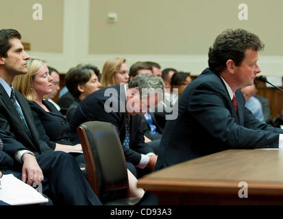 June 17, 2010 - Washington, District of Columbia, U.S., - Tony Hayward, CEO, BP PLC testifies before the House Energy & Commerce Subcommittee Hearing on the Gulf Coat Oil Spill about the Role of BP in the Deepwater Horizon Explosion. (Credit Image: © Pete Marovich/ZUMApress.com) Stock Photo