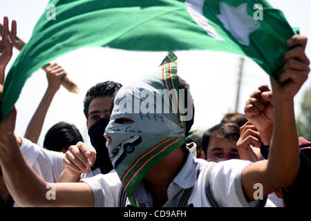 Kashmiri Muslim protesters shouth pro freedom slogans during a protest ...