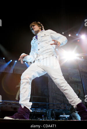 Aug. 05, 2010 - Sunrise, Florida, United States of America - 5 August 2010: Singer Justin Bieber performs during the ''My World'' Tour at the Bank Atlantic Center in Sunrise, Florida. Mandatory Credit: Aaron Gilbert / Southcreek Global. (Credit Image: © Southcreek Global/ZUMApress.com) Stock Photo