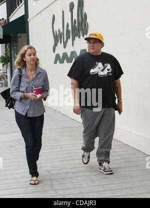 Sep. 02, 2010 - Los Angeles, California, U.S. - JONAH HILL out and about in Santa Monica, California 09-02-2010. K65725VP(Credit Image: Â© V.P./Globe Photos/ZUMApress.com) Stock Photo