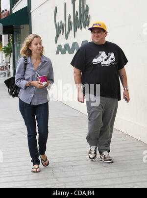 Sep. 02, 2010 - Los Angeles, California, U.S. - JONAH HILL out and about in Santa Monica, California 09-02-2010. K65725VP(Credit Image: Â© V.P./Globe Photos/ZUMApress.com) Stock Photo