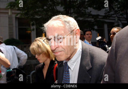 FORMER IMCLONE CEO SAMUEL WAKSAL IS SENTENCED TO SEVEN YEARS IN PRISON FOR HIS ROLE IN THE INSIDER TRADING SCANDAL. HE IS SEEN LEAVING FEDERAL COURT IN NEW YORK New York  06/10/2003.K31088AR.    /   SAM WAKSAL'S FATHER JACK(Credit Image: Â© Andrea Renault/Globe Photos/ZUMAPRESS.com) Stock Photo