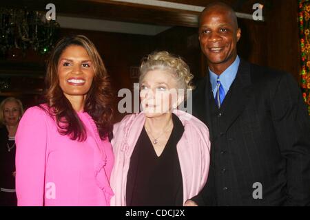 Darryl strawberry hi-res stock photography and images - Alamy