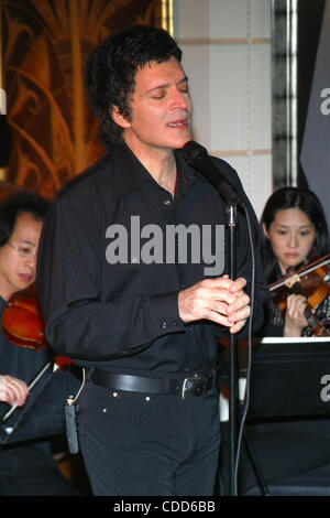 Jan. 1, 2011 - New York, New York, U.S. - GINO VANNELLI AT A PRESS LUNCH AND LIVE PERFORMANCE TO CELEBRATE THE RELEASE OF HIS NEW ALBUM 'CANTO''  SHELLY'S , NEW YORK New York.06/05/2003.K31006RM.(Credit Image: Â© Rick Mackler/Globe Photos/ZUMAPRESS.com) Stock Photo