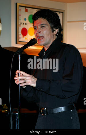 Jan. 1, 2011 - New York, New York, U.S. - GINO VANNELLI AT A PRESS LUNCH AND LIVE PERFORMANCE TO CELEBRATE THE RELEASE OF HIS NEW ALBUM 'CANTO''  SHELLY'S , NEW YORK New York.06/05/2003.K31006RM.(Credit Image: Â© Rick Mackler/Globe Photos/ZUMAPRESS.com) Stock Photo