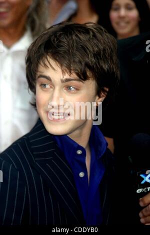 Jan. 1, 2011 - New York, New York, U.S. - K37469RM.THE PREMIERE OF .'HARRY POTTER AND THE PRISONER OF AZKABAN'..RADIO New York MUSIC HALL, NEW YORK New York..05/23/2004.   /     2004..DANIEL RADCLIFFE(Credit Image: Â© Rick Mackler/Globe Photos/ZUMAPRESS.com) Stock Photo