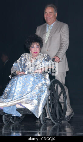 FILE PHOTO - ELIZABETH TAYLOR, 79, the Oscar-winning movie goddess and pioneering AIDS activist whose off-screen marriages, divorces and death defying exploits rivaled her films for drama died March 23, 2011 of congestive heart failure. PICTURED - Sep 24, 2009 - Los Angeles, California, USA - Actres Stock Photo