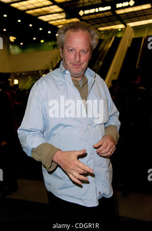 Jan. 19, 2011 - Los Angeles, California, USA -  DANIEL STERN at the 16th Annual Los Angeles Art Show.  Featuring 114 galleries from around the world and over 10,000 works of art, the LA Art Show is considered the premier art show on the West Coast. Stock Photo