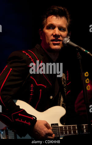 CHRIS ISAAK performing live at Trak Lounge Bar Melbourne Australia. Stock Photo