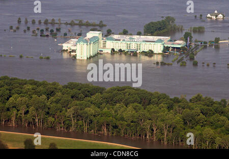 horseshoe casino tunica ms flood