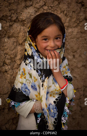 An Afghan girl in Bamiyan, Afghanstan Stock Photo - Alamy