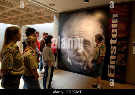 April 30, 2011 - Oak Ridge, Tennessee, U.S. - Visiting Boy Scouts view a nuclear energy display at American Museum of Science and Energy. The region's culture has a significant nuclear energy awareness due in large part to the  'Manhattan Project' of the 1940s. (Credit Image: © Robin Nelson/zReporta Stock Photo