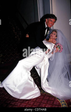 I6730.WEDDING OF DONALD TRUMP AND MARLA MAPLES.12/20/1993.(Credit Image: Â© Judie Burstein/Globe Photos/ZUMAPRESS.com) Stock Photo