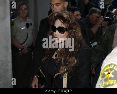 Nov. 7, 2011 - Los Angeles, California, U.S - Latoya Jackson arrives at Los Angeles Superior Court for the verdict to be read in the manslaughter trial agains Dr. Conrad Murray in Los Angeles, California. (Credit Image: © Jonathan Alcorn/ZUMAPRESS.com) Stock Photo