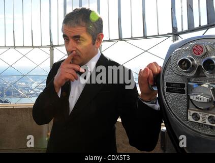 Oct. 17, 2011 - Manhattan, New York, U.S. - The Empire State Building hosts ROWAN ATKINSON as Johnny English to promote the new film ''Johnny English Reborn in theaters October 21. (Credit Image: © Bryan Smith/ZUMAPRESS.com) Stock Photo