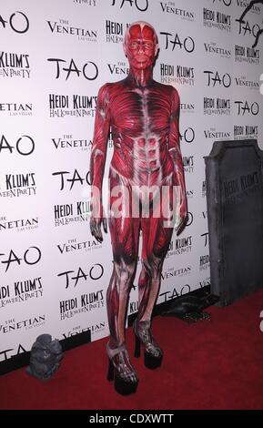 Oct. 30, 2011 - Hollywood, California, U.S. - Heidi Klum's 12th Annual Halloween Party at Tao Nightclub at The Venetian in Las Vegas, NV  10/29/11   2011..HEIDI KLUM(Credit Image: © Scott Kirkland/Globe Photos/ZUMAPRESS.com) Stock Photo