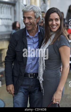 Sept. 18, 2011 - San Sebastian, Euskadi, Spain - Spanish Actor Imanol Arias and girlfriend arrive at the Maria Cristina Hotel during the 59th San Sebastian International Film Festival on September 18, 2011 in San Sebastian, Spain. (Credit Image: © Jack Abuin/ZUMAPRESS.com) Stock Photo