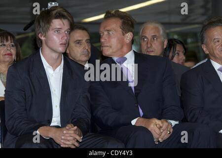 Oct. 7, 2011 - Madrid, Spain - Arnold Schwarzenegger and his son, Patrick, attend 'Arnold Classic Europe' 2011 Party at Cecilio Rodriguez's Gardens in Madrid (Credit Image: © Jack Abuin/ZUMAPRESS.com) Stock Photo