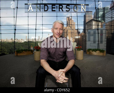 Nov. 10, 2011 - New York, NY, U.S. - ANDERSON COOPER on the set of his new daytime talk show ''ANDERSON'' that premiered in September, 2011. Cooper also hosts ''Anderson Cooper 360'' on CNN. (Credit Image: © Stan Godlewski/ZUMAPRESS.com) Stock Photo