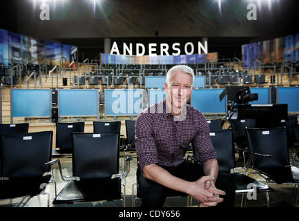 Nov. 10, 2011 - New York, NY, U.S. - ANDERSON COOPER on the set of his new daytime talk show ''ANDERSON'' that premiered in September, 2011. Cooper also hosts ''Anderson Cooper 360'' on CNN. (Credit Image: © Stan Godlewski/ZUMAPRESS.com) Stock Photo