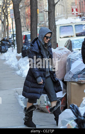 Sandra Bullock seen leaving her townhouse in Manhattan. New York City, USA - 31.01.11 Stock Photo