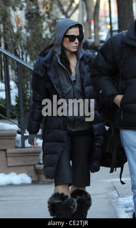 Sandra Bullock seen leaving her townhouse in Manhattan. New York City, USA - 31.01.11 Stock Photo