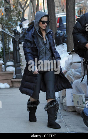 Sandra Bullock seen leaving her townhouse in Manhattan. New York City, USA - 31.01.11 Stock Photo